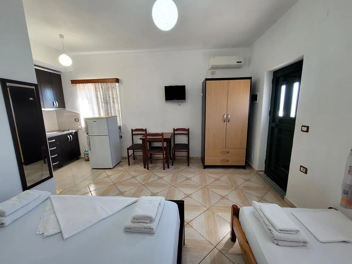 Apartments Vela Ksamil