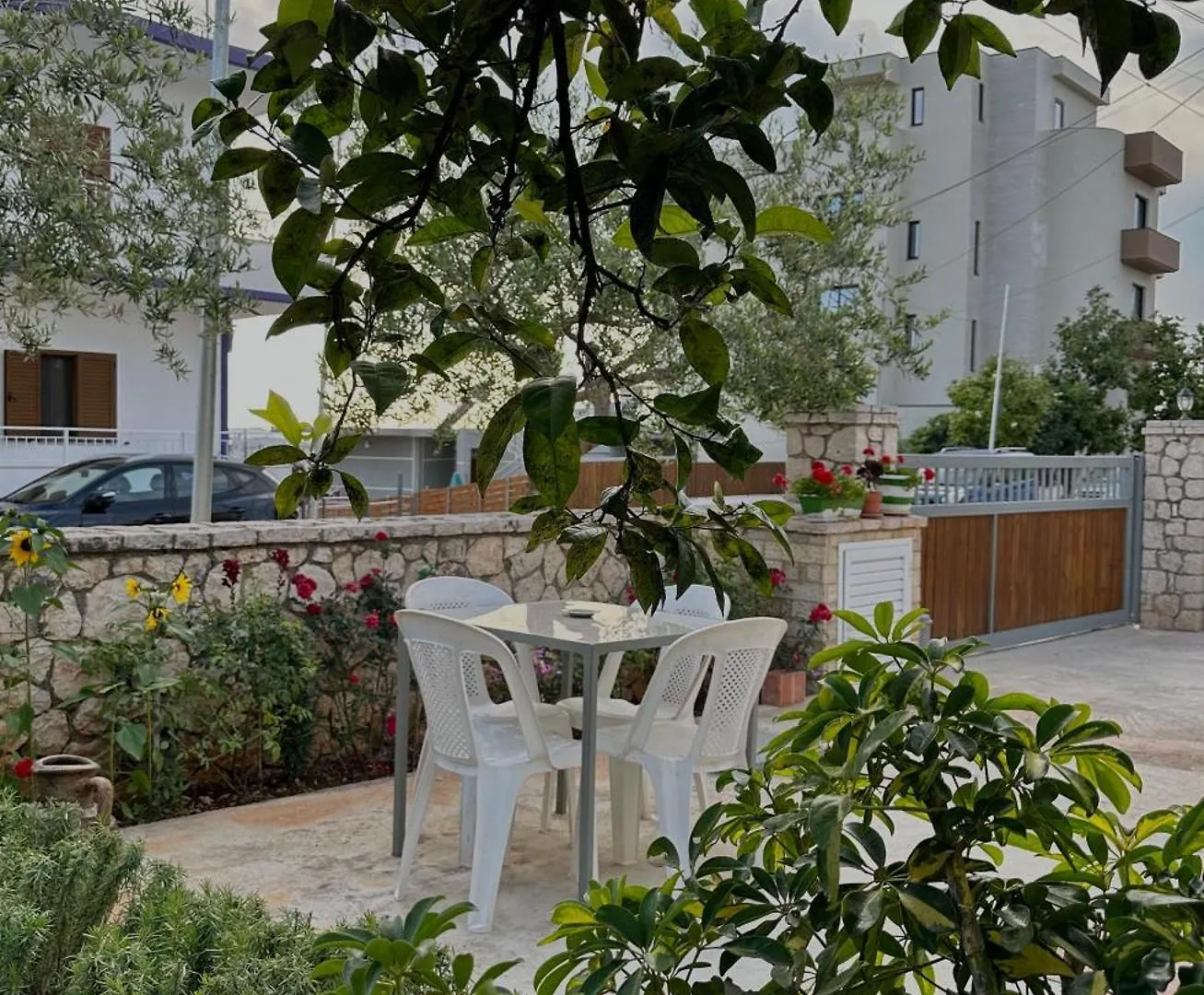 Apartments Vela Ksamil